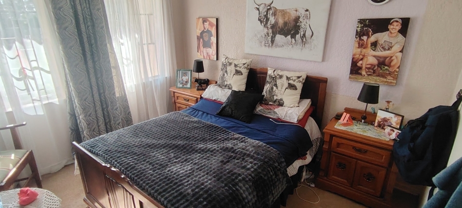 3 Bedroom Property for Sale in Flamwood North West